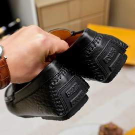 Picture of Louis Vuitton Shoes _SKULVsz37-45mnf037512068
